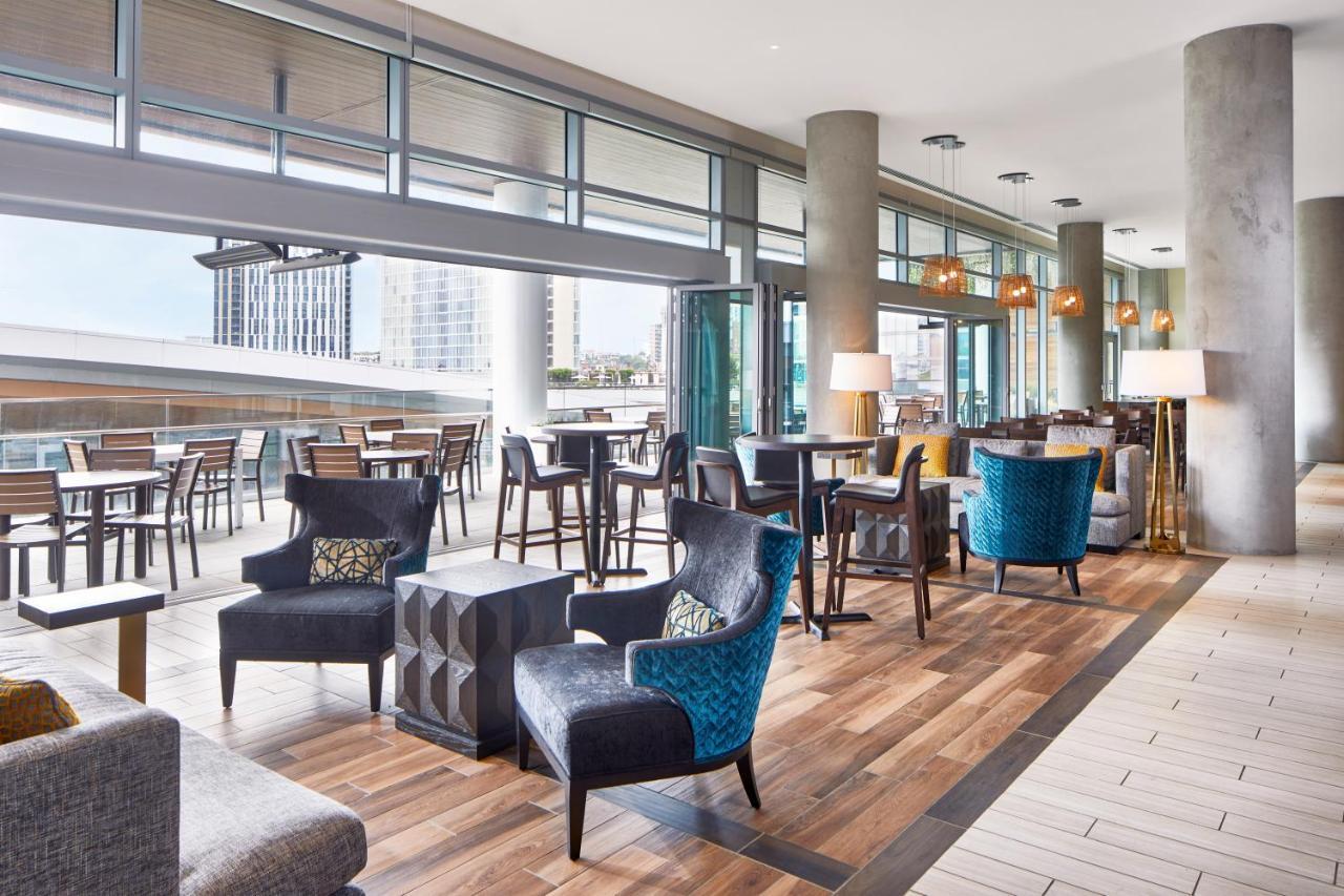 Embassy Suites By Hilton Nashville Downtown Екстериор снимка