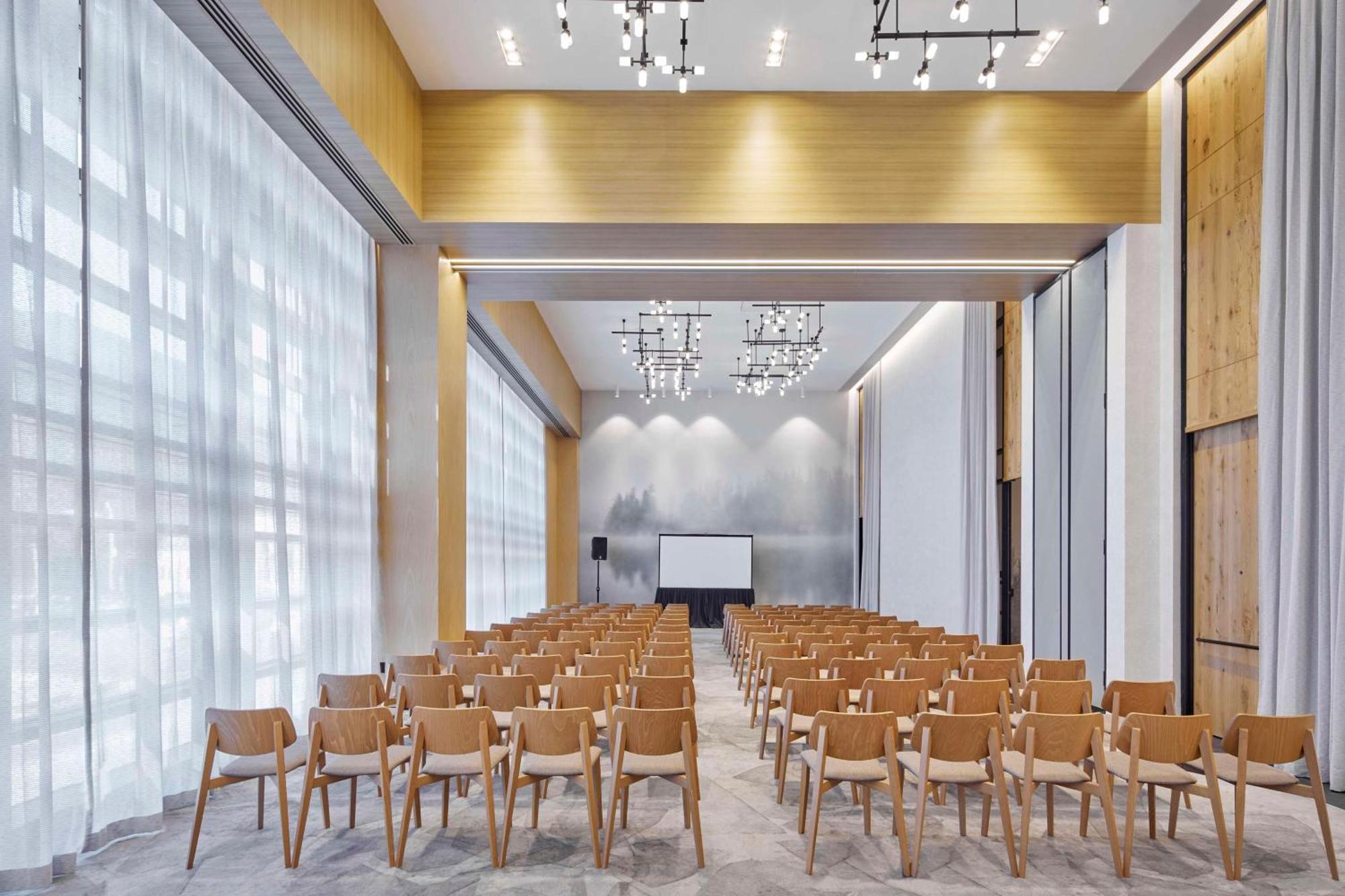 Embassy Suites By Hilton Nashville Downtown Екстериор снимка