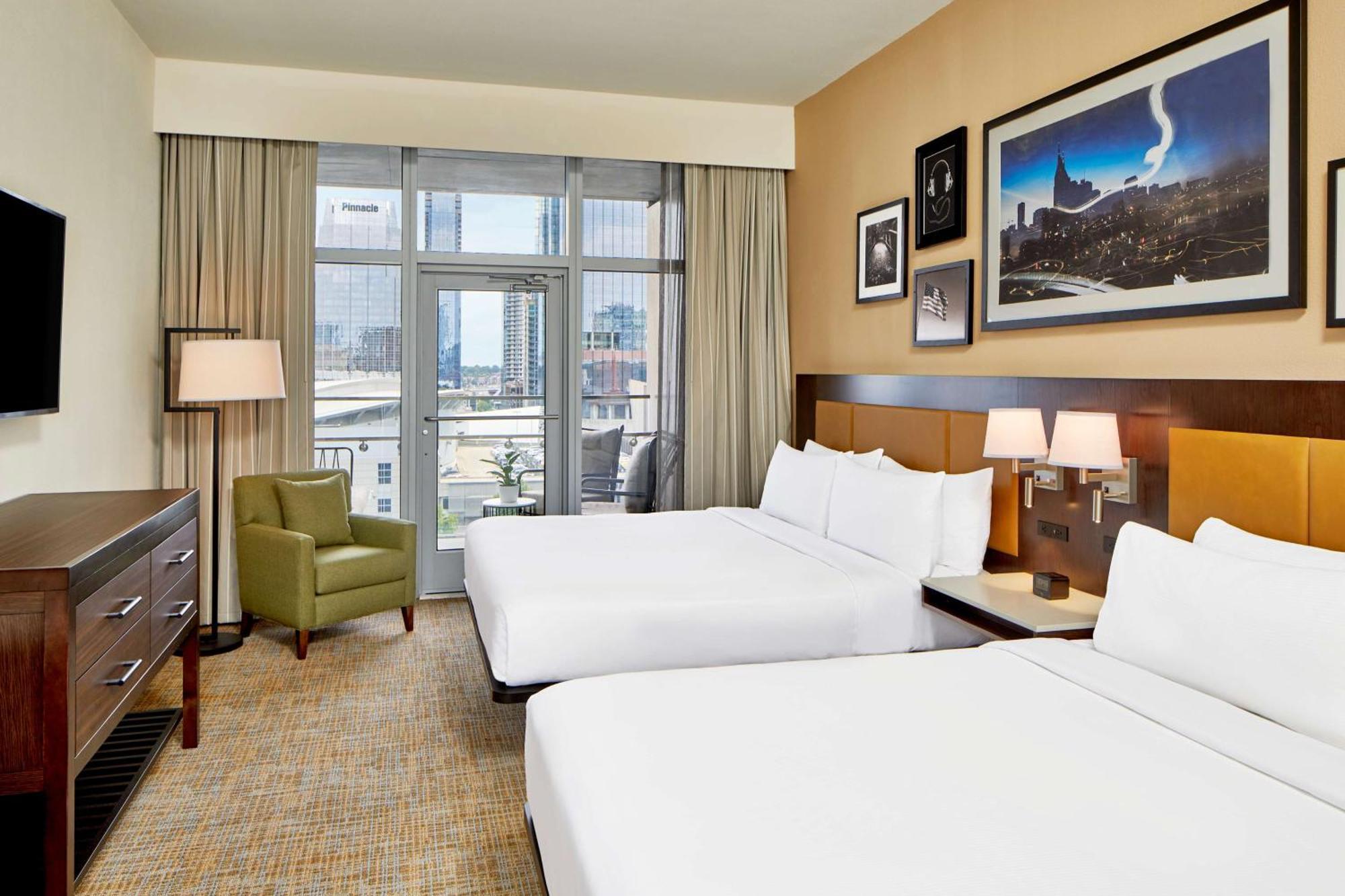Embassy Suites By Hilton Nashville Downtown Екстериор снимка